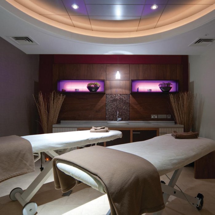 Champneys City Spa Head in the Clouds Massage for One Moonpig